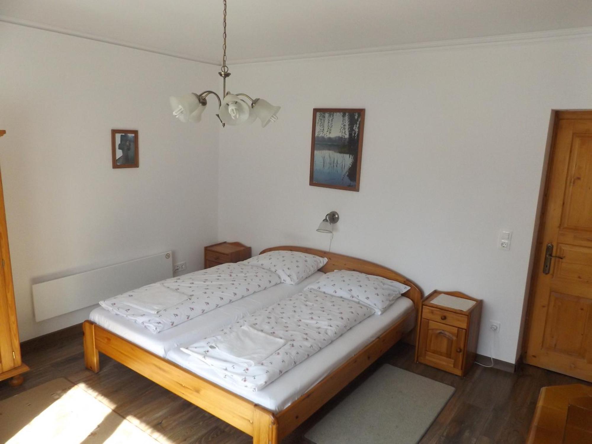 Almafas Vendeghaz Orseg Villa Kerkakutas Екстериор снимка